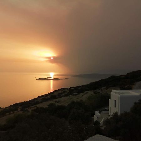 شقة Aegean Deep Blue Andros Ano Aprovato المظهر الخارجي الصورة